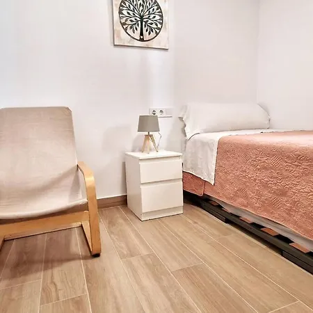 Moderno Zona Nervion. Wifi/ac Apartment